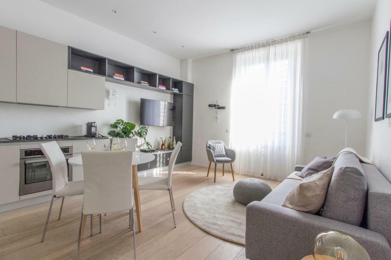 Luxury And Spacious Apartment Mailand Exterior foto