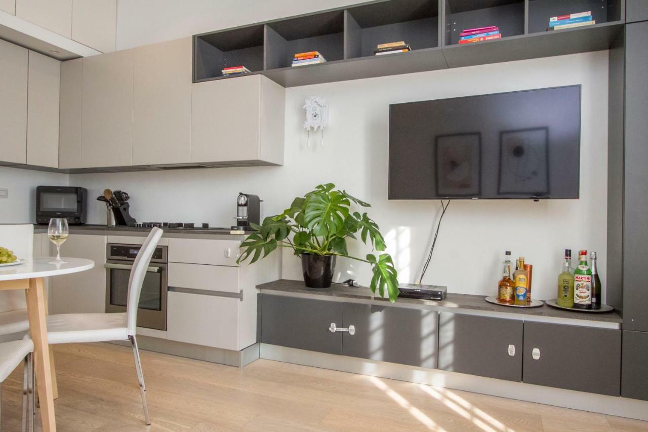 Luxury And Spacious Apartment Mailand Exterior foto