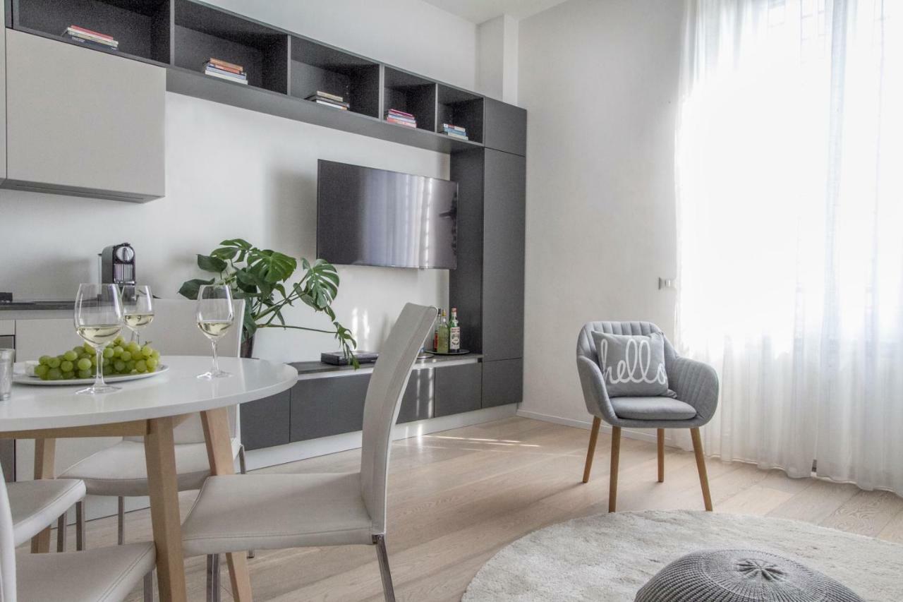 Luxury And Spacious Apartment Mailand Exterior foto